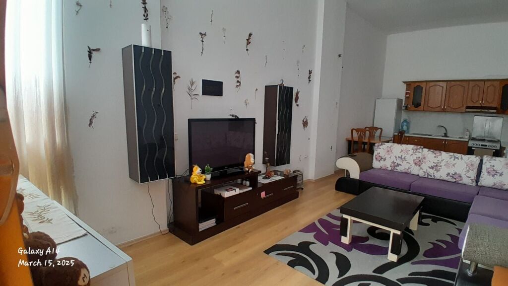 Apartament me qera 1+1 Fresk