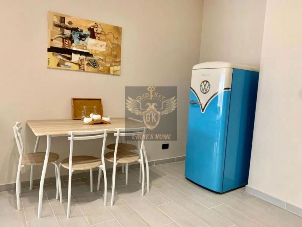 🏡 SHITET APARTAMENT 1+1 ME PAMJE DETI SHKËMBI I KAVAJËS VIJË E PARË ME DETIN