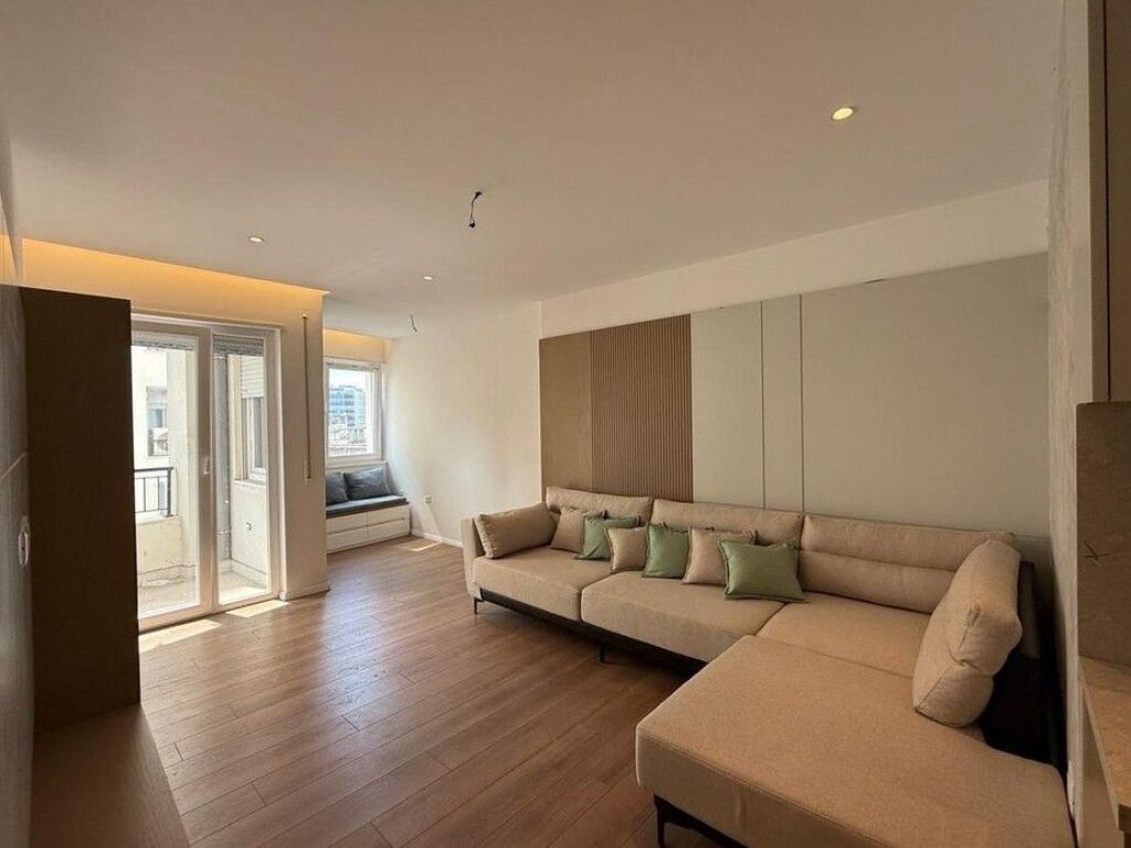 For sale, Apartment 2+1, Center, Tirana