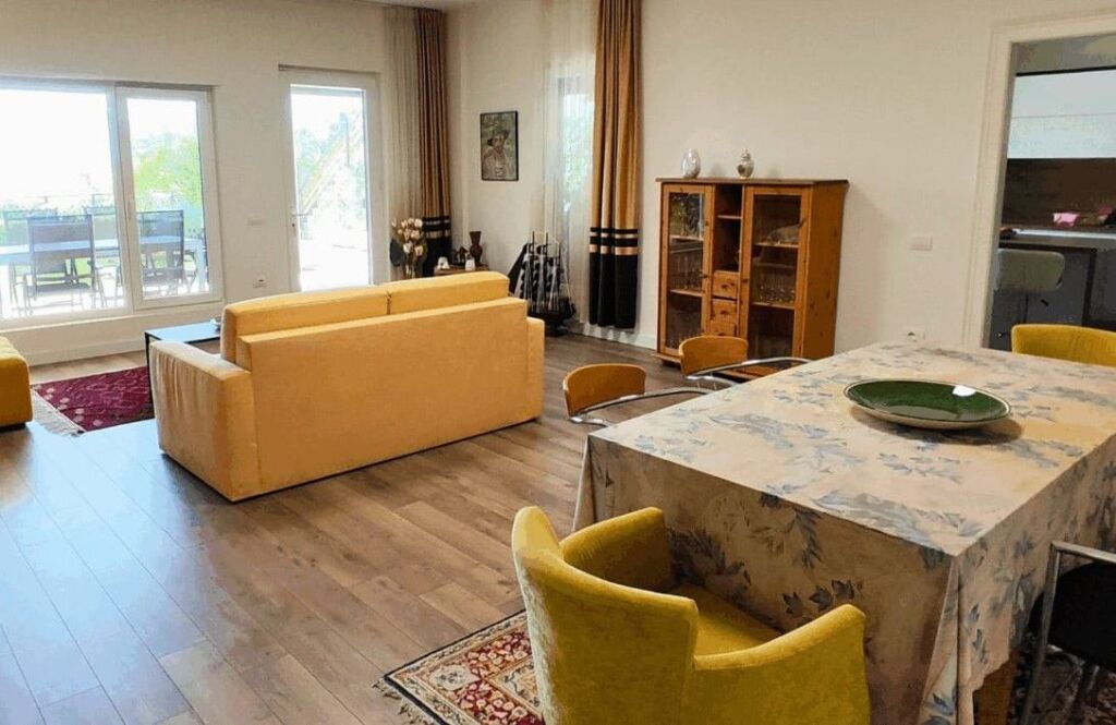 🌅Lakefront Living | Farkë, Tirana