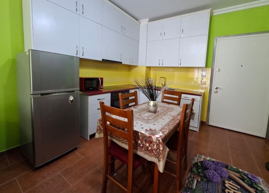 📌 Appartamento 1+1 in affitto – 21 Dicembre, Tirana
