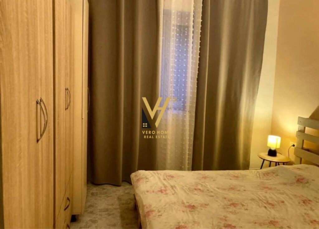 JEPET APARTAMENT 1+1 ME QIRA VASIL SHANTO 45.000 LEKE