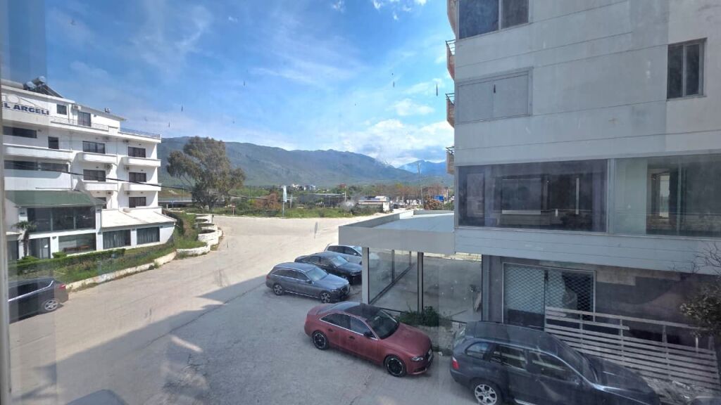 🏢 Negozio in Vendita a Orikum – Super Occasione!