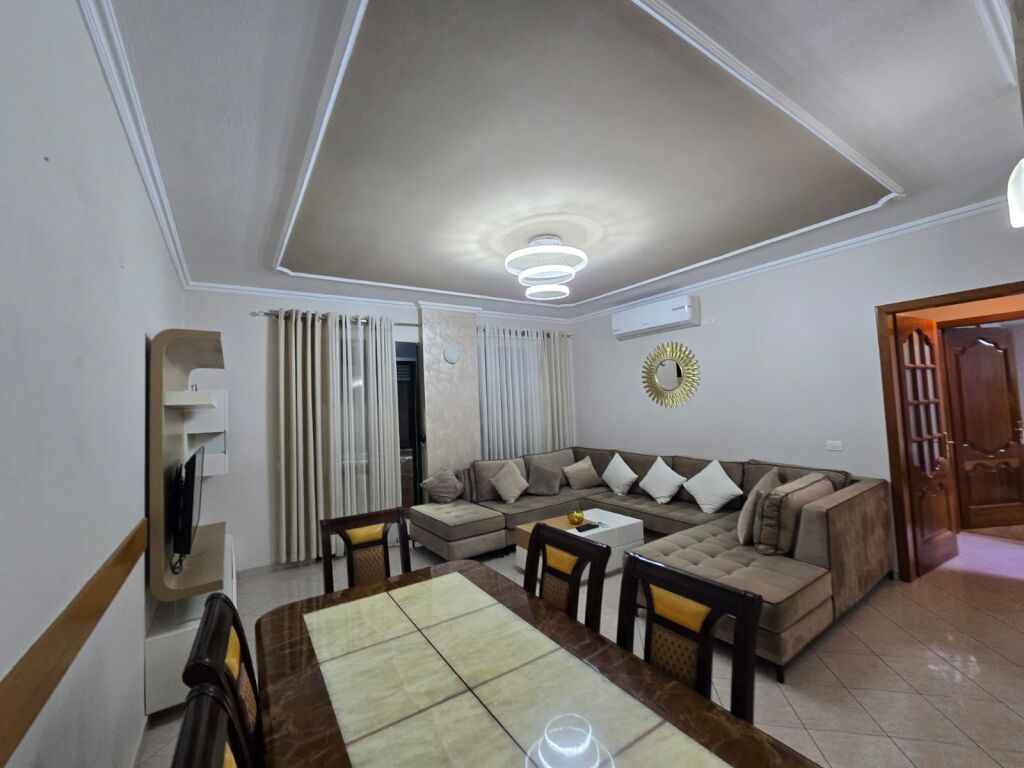Appartamento 2+1 in affitto in Via Kavaja,