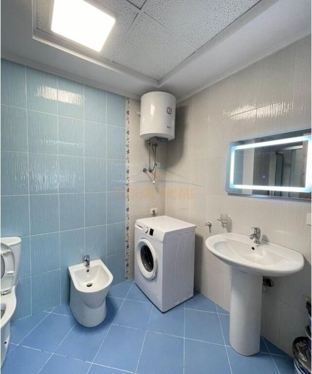 Rent, Apartment 2+1+2, Kristal Center, Paris Commune