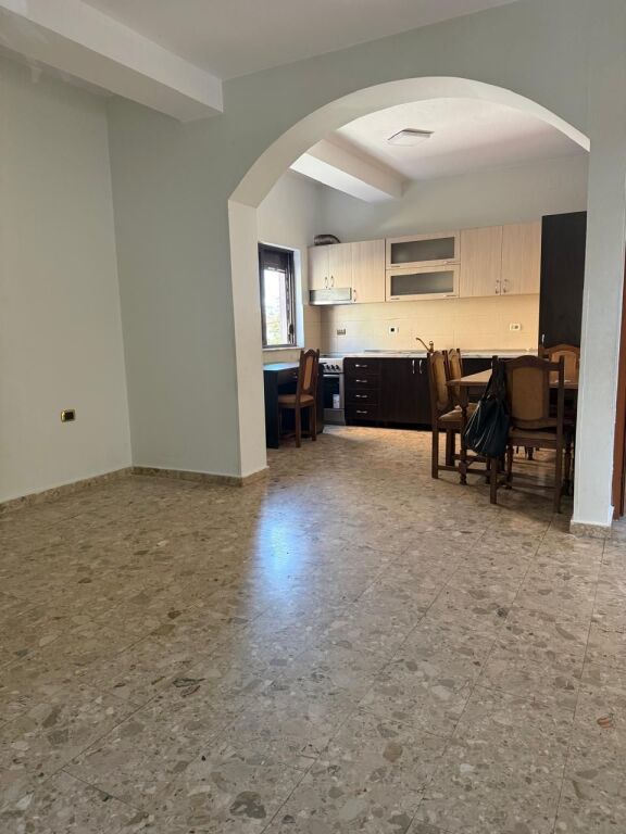 Apartment 2+1 for sale at Xhamlliku