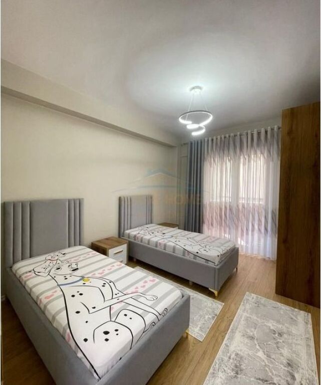 Rent, Apartment 2+1+2, Kristal Center, Paris Commune