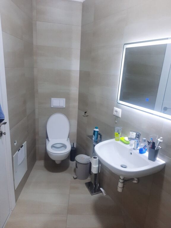 FOR SALE APARTMENT 2+1+2 DIBRA STREET 28,000,000 LEKE FH-70747