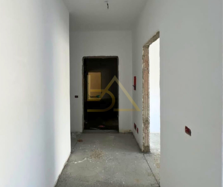 Apartment for Sale– Commune of Paris, Tirana
