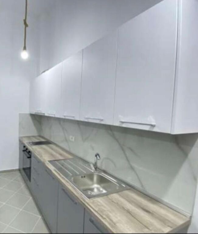 Appartamento in affitto Astir