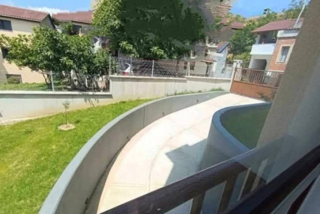 VILLA IN AFFITTO 3 PIANI - VICINO AL SENATORIUM, TIRANA