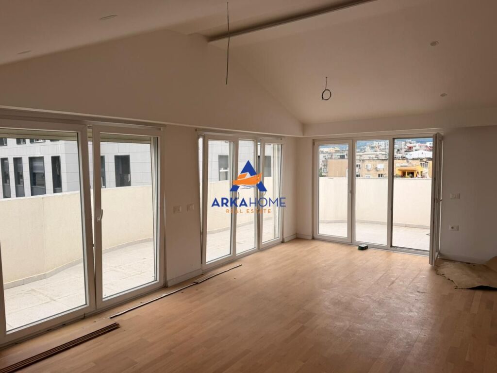 FOR SALE APARTMENT 1+1+VERANDA "AT THE RED SCHOOL, NEW MARKET" 140,000 EURO