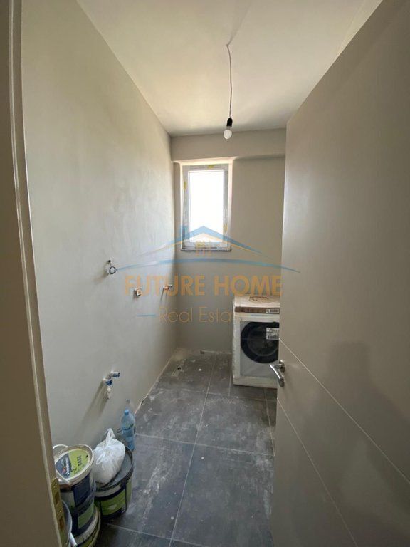 Apartment 3+1+2 for sale in the Commune of Paris Bega 07
