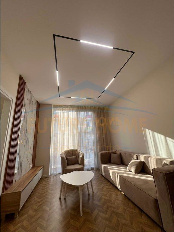 Shitet, Apartament 2+1, Unaza e Re, Tiranë.