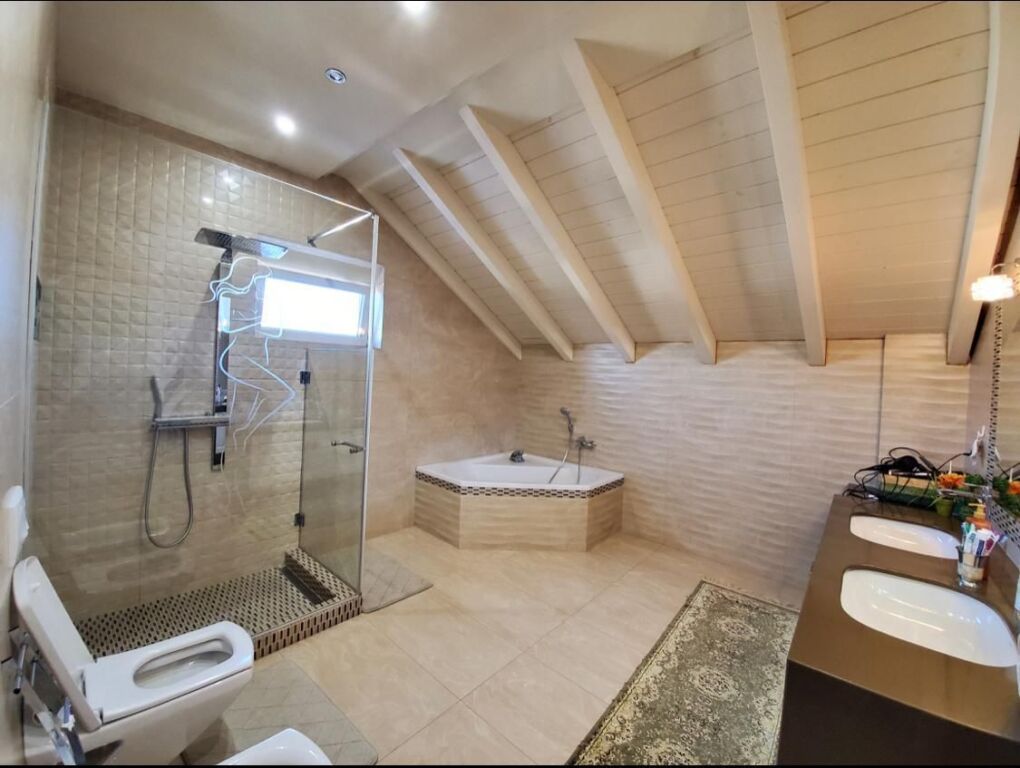 📌 Villa di Lusso in Vendita nella Residenza "Akacia Hills"