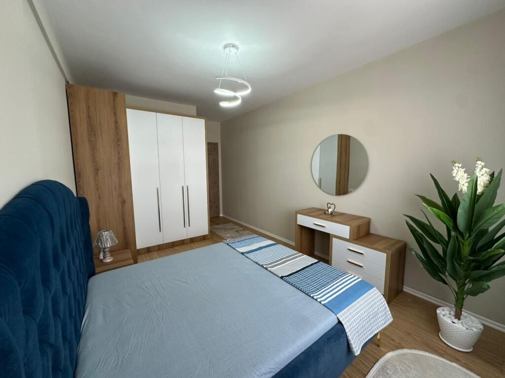 Apartament 1+1 per qira tek Kristal Center.