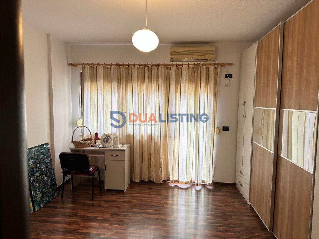 Jepet me qira apartament 2+1+2 pranë Air Albania 📍 Rruga Faik Konica