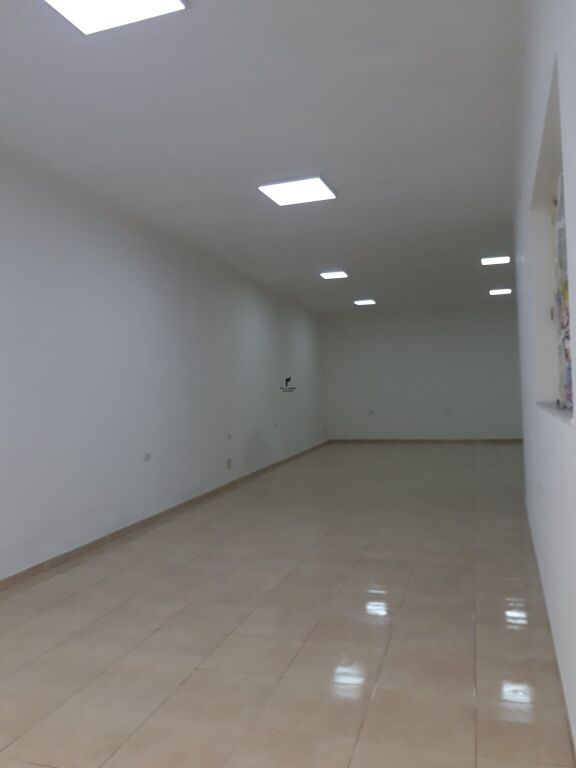 NEGOZIO IN AFFITTO 100M2 VIA BARDHYL 100.000 LEKE FH-70730