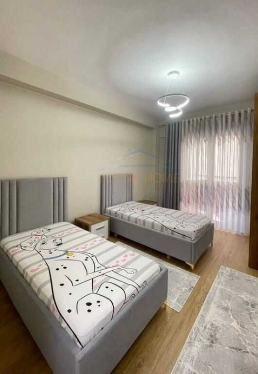 Rent, Apartment 2+1+2, Kristal Center, Paris Commune