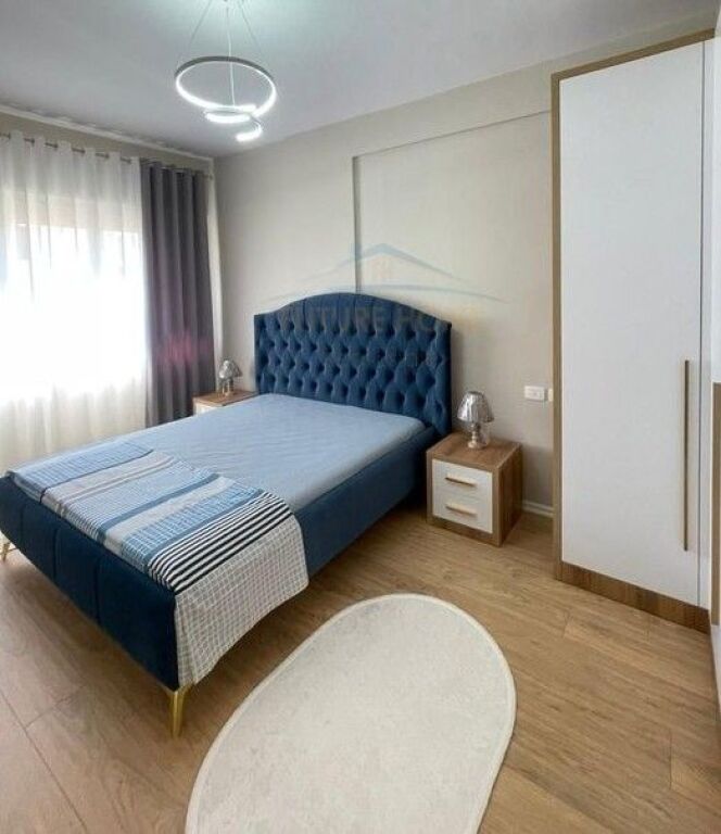 Rent, Apartment 2+1+2, Kristal Center, Paris Commune