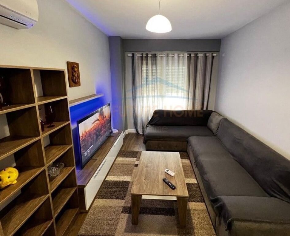Qera, Apartament 1+1, Kodra e Diellit, Tiranë.