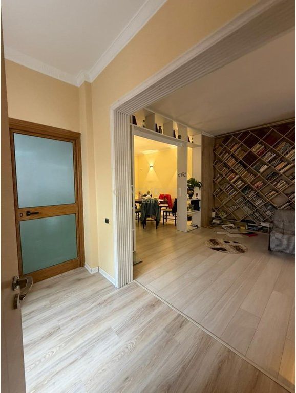 3-STOREY VILLA FOR SALE | NEAR PRANVERA SQUARE, DURRËS CENTER !