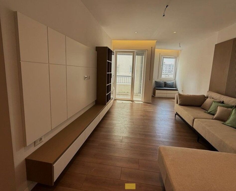 For sale, Apartment 2+1, Center, Tirana