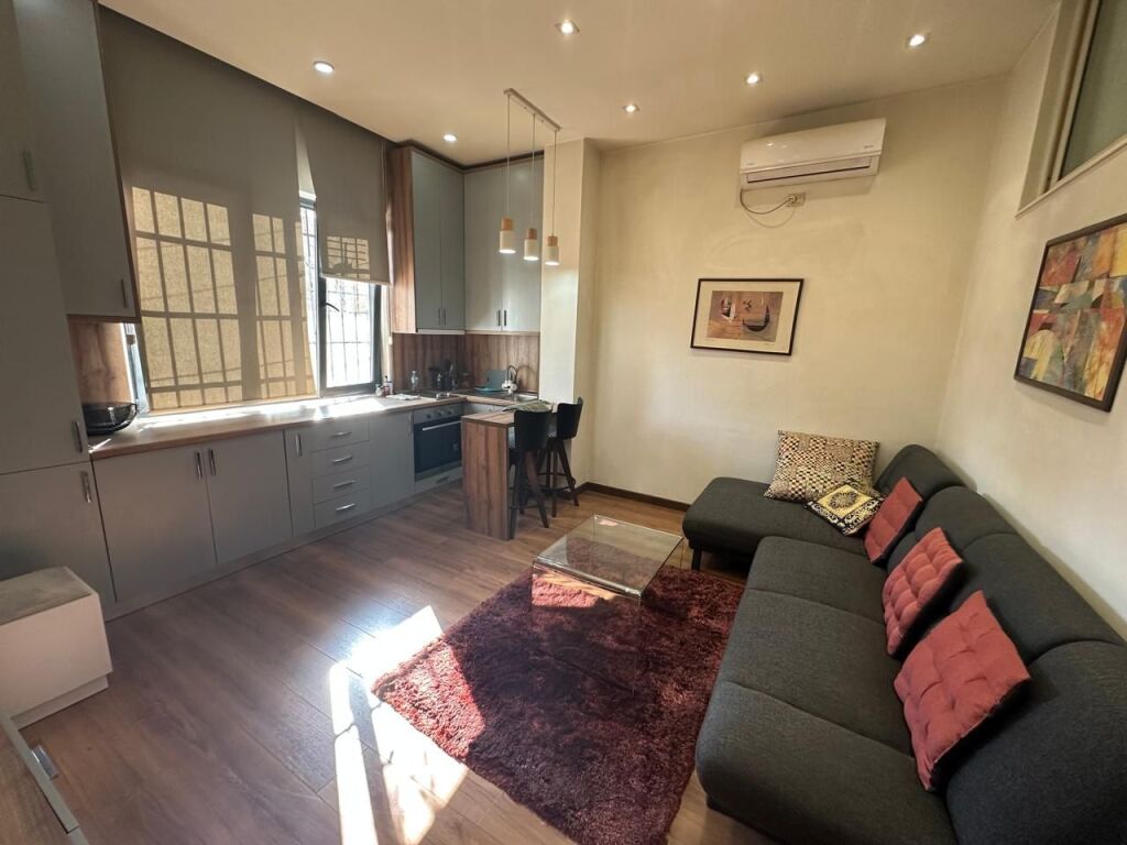 🏢Tek 9 Kateshet jepet me qera apartament 1+1,i mobiluar.600Euro - Widok 3