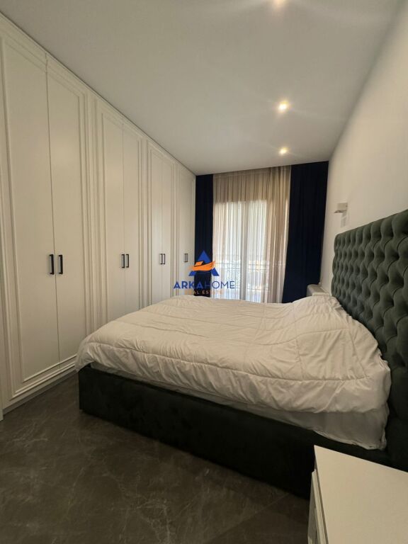 APARTMENT FOR RENT 2+1+2 BALCONIES+1 PARKING SPACE "INSIDE THE DELIJORGJ COMPLEX" 1350 EURO