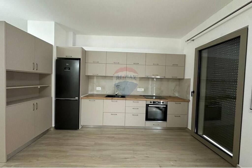 For rent 1+1 at the Delijorgji Complex.