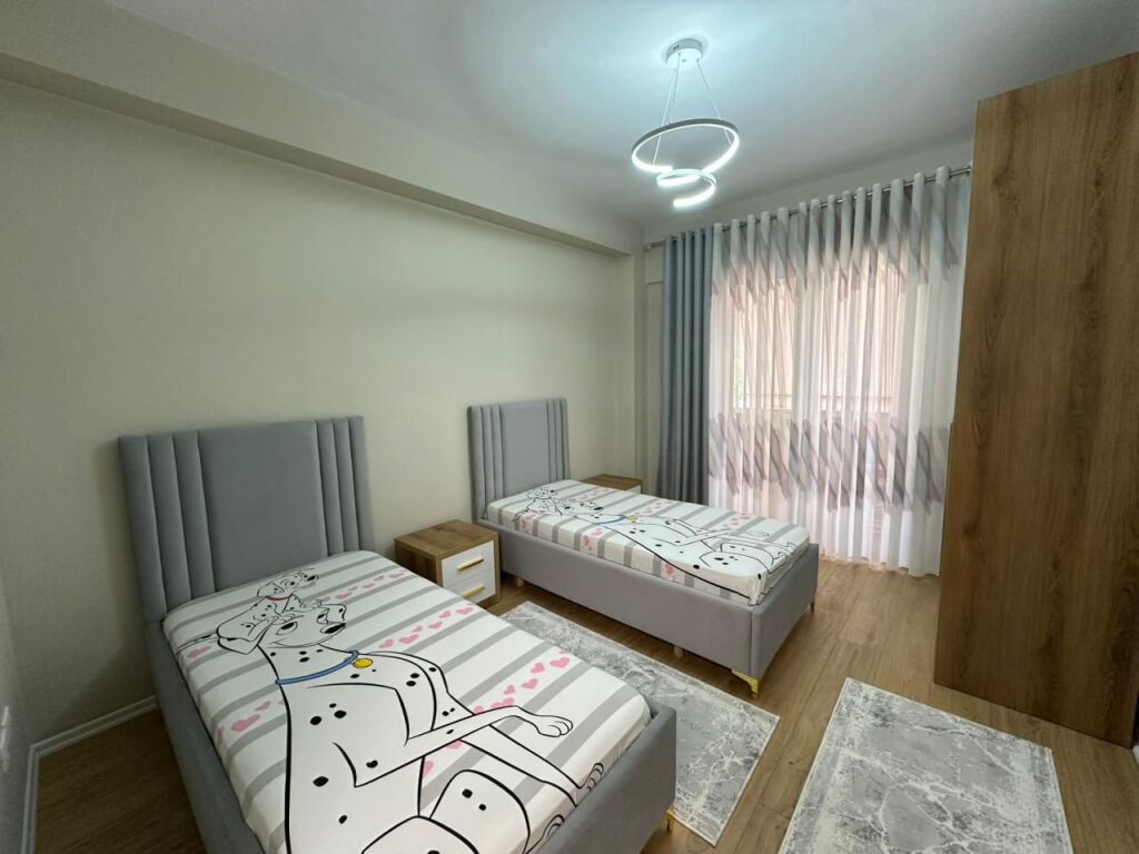 Apartament 1+1 per qira tek Kristal Center.