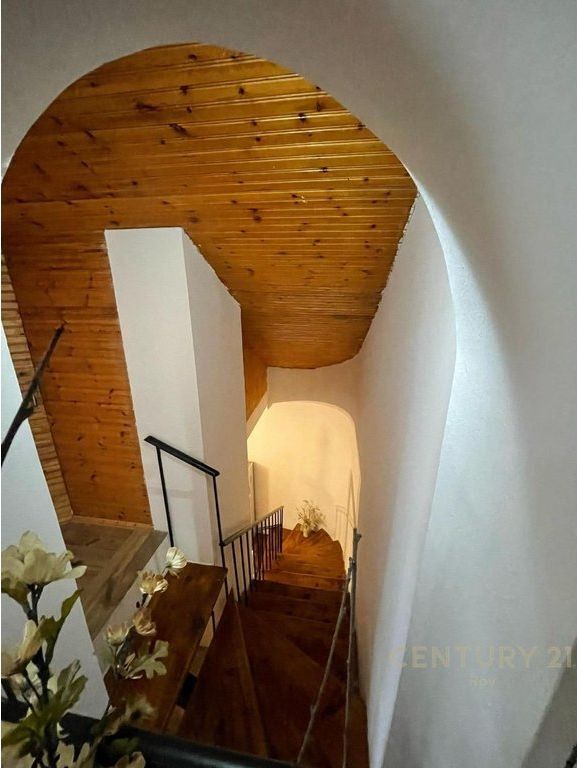 VILLA 4+2 FOR SALE IN GOLEM 150 METERS FROM THE SEA!!!