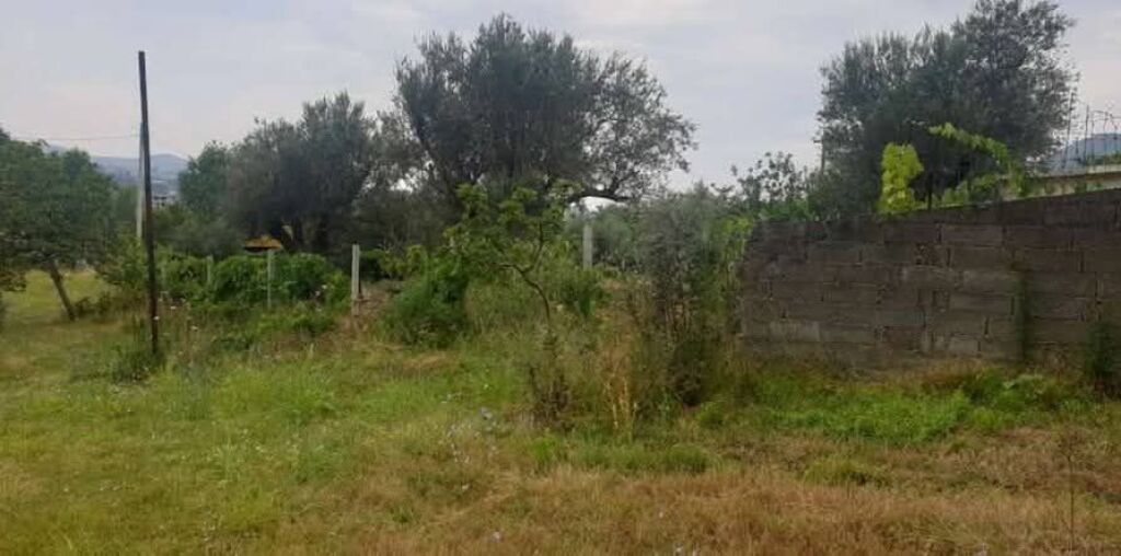 LAND FOR SALE 3000 M2 + 2-STOREY BUILDING - ARBERI ROAD, FERRAJ