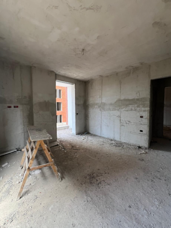 🏡 ESCLUSIVO – VENDESI SUPER APPARTAMENTO – Ring Side, Paskuqan