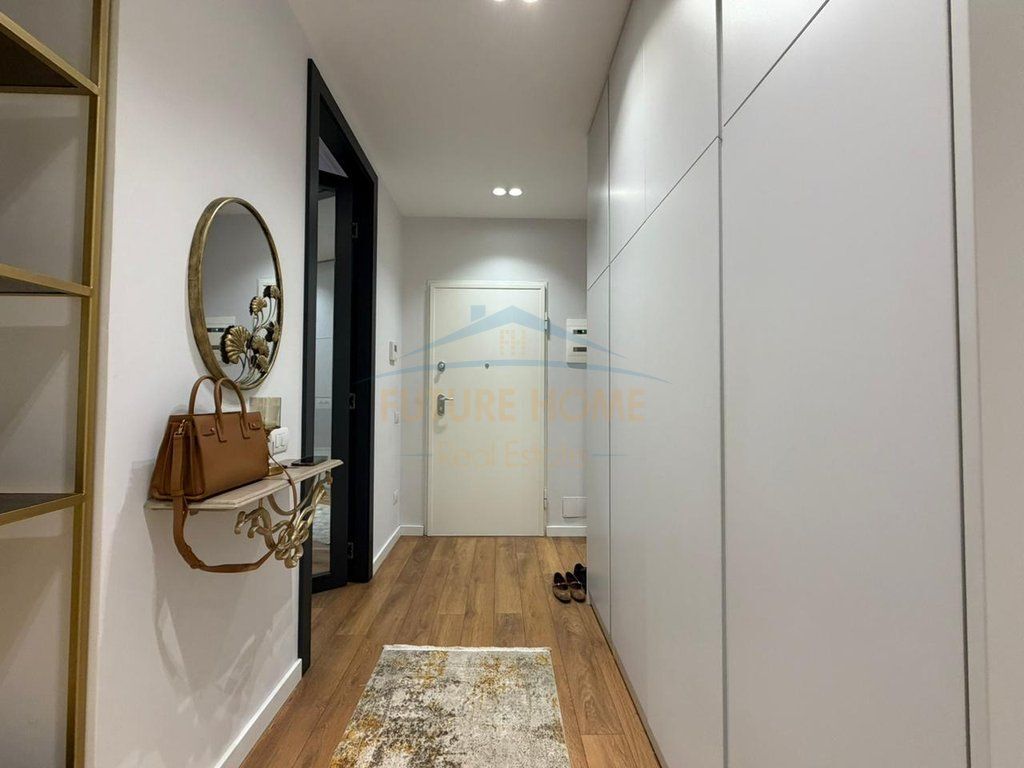 Rent, Apartment 2+1+2 , Barrikadave Street , Tirane .