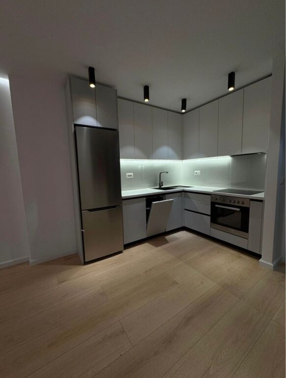 FOR SALE APARTMENT 1+1 – BRRYLI, NEAR THE NEW MATERNITY
