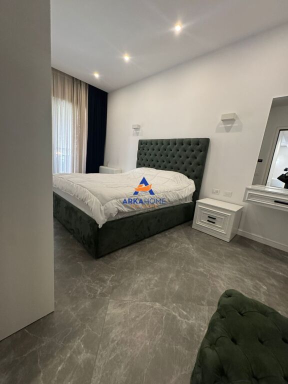 APARTMENT FOR RENT 2+1+2 BALCONIES+1 PARKING SPACE "INSIDE THE DELIJORGJ COMPLEX" 1350 EURO