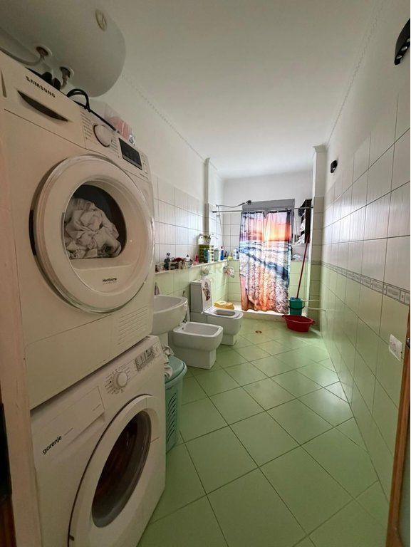 3-STOREY VILLA FOR SALE | NEAR PRANVERA SQUARE, DURRËS CENTER !