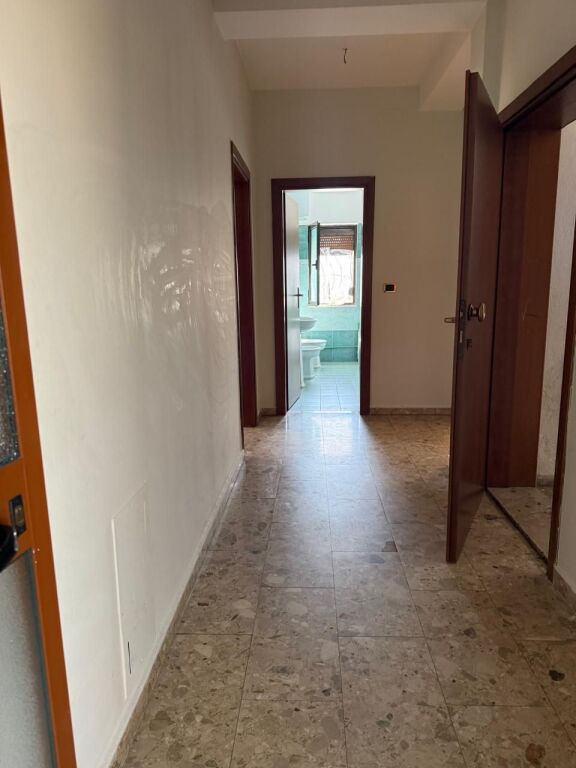 Apartment 2+1 for sale at Xhamlliku