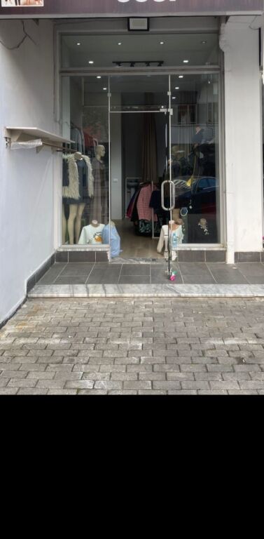 Open Space Shop for Rent in Astir
