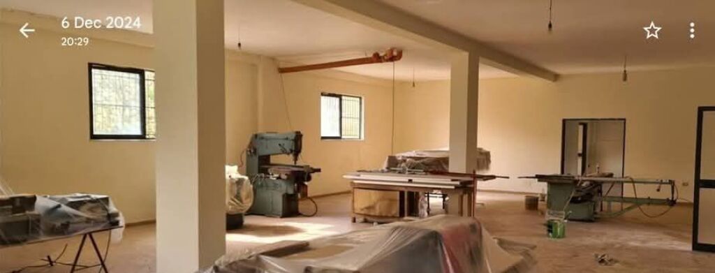 LAND FOR SALE 3000 M2 + 2-STOREY BUILDING - ARBERI ROAD, FERRAJ