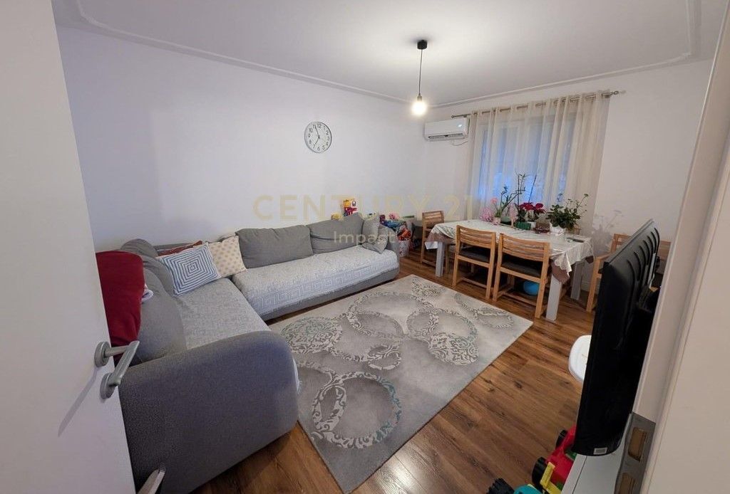 Apartment 2+1 For Sale, Former Park