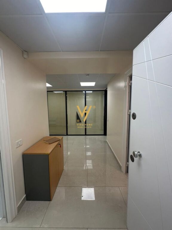 OFFICE 122 M2 FOR RENT ON ELBASAN STREET 2,000 EURO