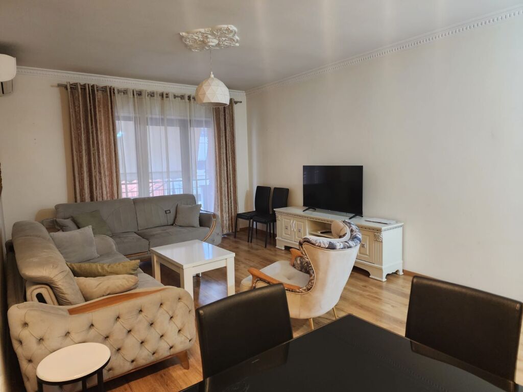 Apartament me qera 1+1 ne delijorgj
