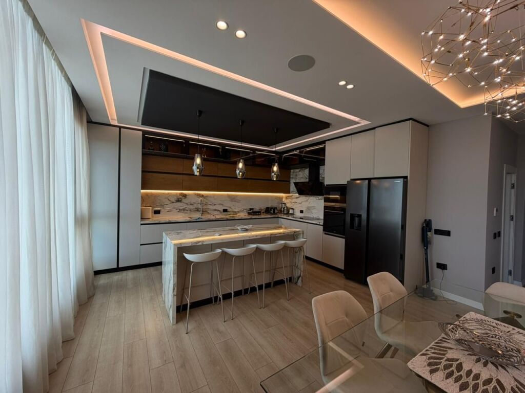 Luxury Duplex for Rent | Square 21, Tirana