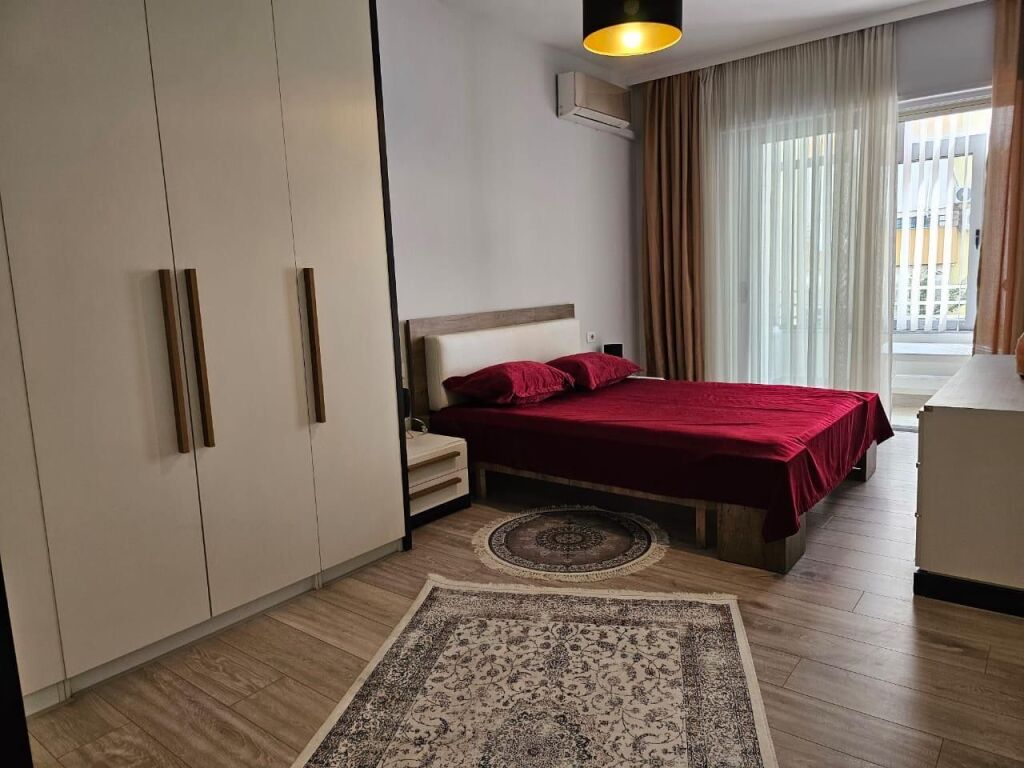 2+1, furnished at the dry lake, 700 euros, optional parking offered 100 euros