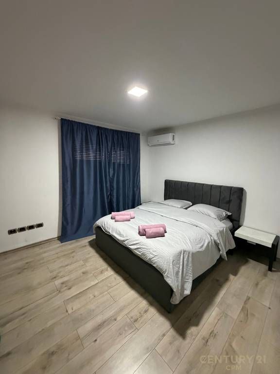 Apartament 2+1 me qira në qendër