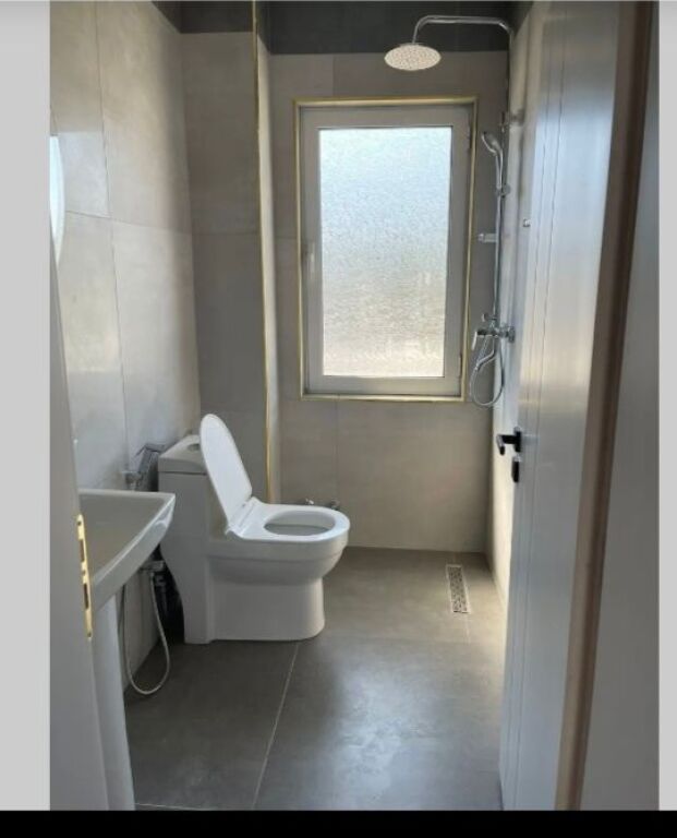 MONTHLY RENT HOTEL ROOM FOR 3 PERSONS IN VAQARR 300 €