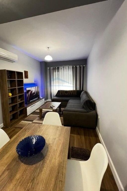 Qera, Apartament 1+1, Kodra e Diellit, Tiranë.