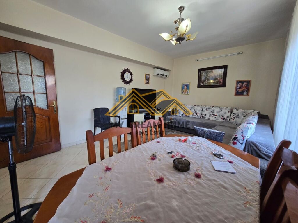For sale, Apartment 1+1, Near the Hospital, Durres